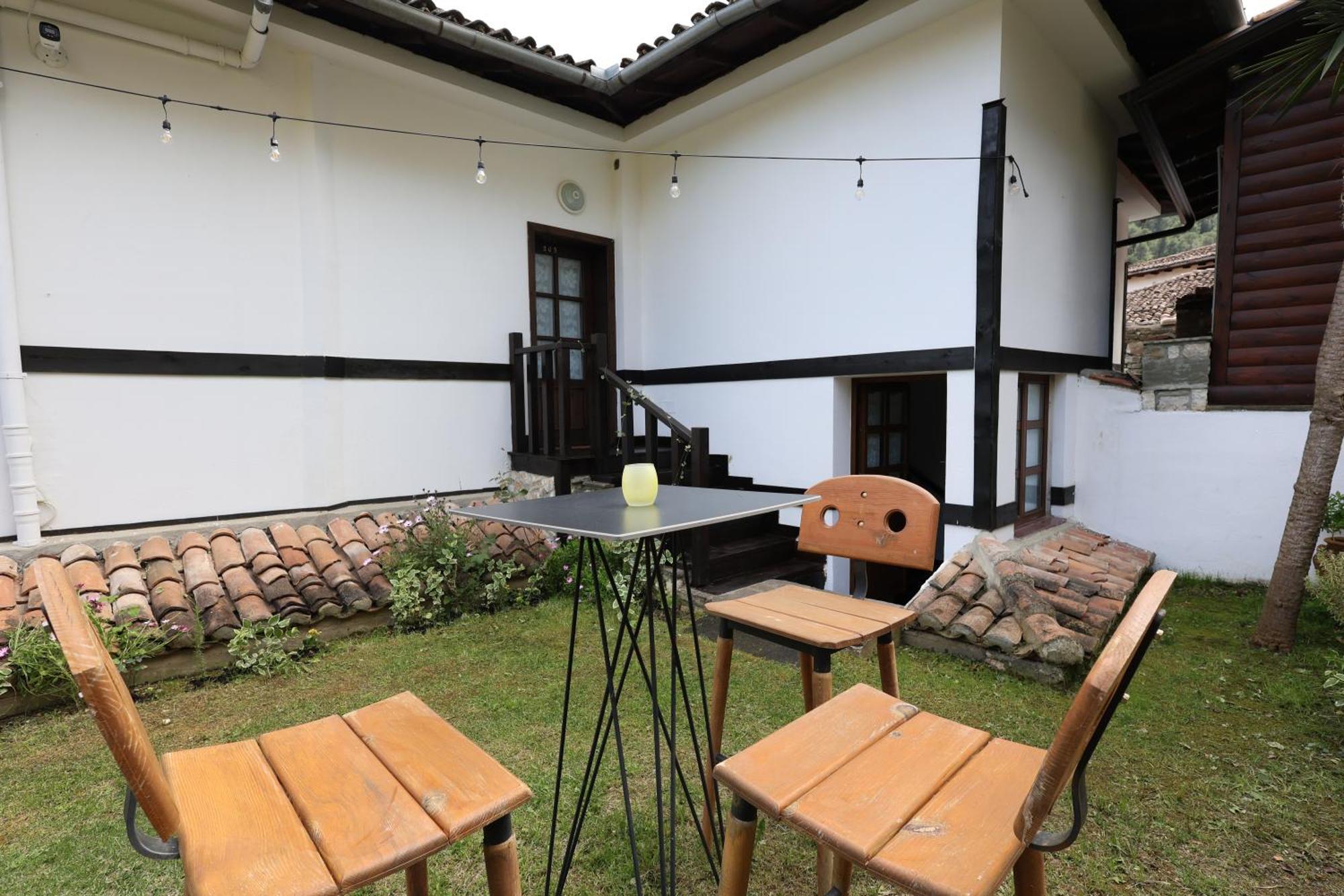Villa Elmar Berat Zewnętrze zdjęcie