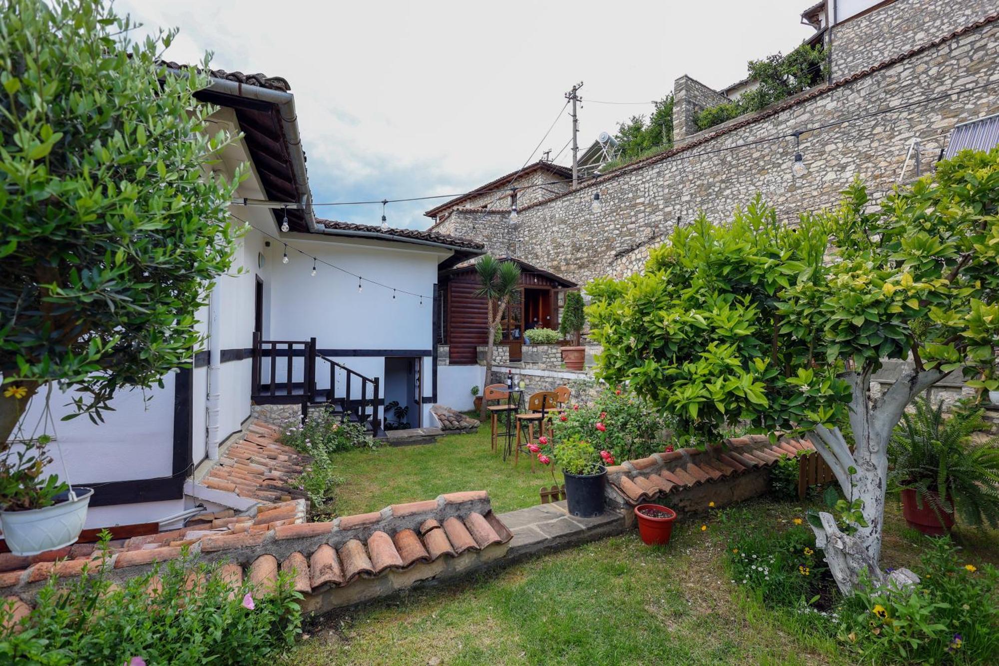 Villa Elmar Berat Zewnętrze zdjęcie